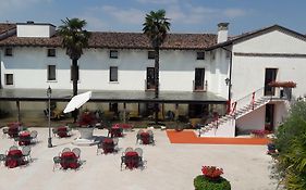 Hotel In Sylvis